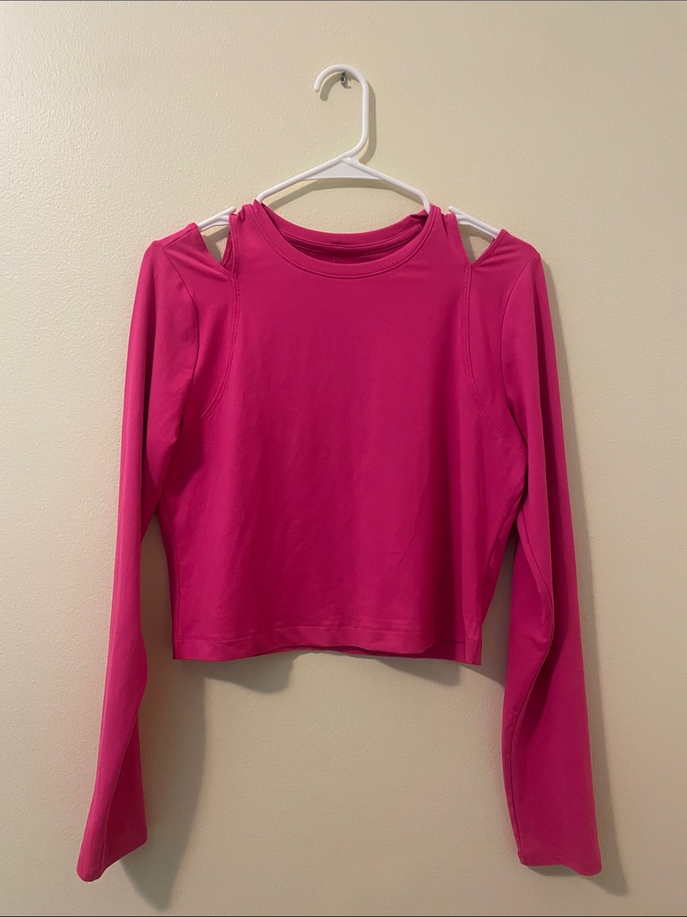 All In Motion Long Sleeve Top in Bright Pink (M)